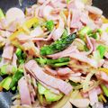 jcbsleepboo's cooksnap of when they made アスパラとにんじんのベーコン炒め.