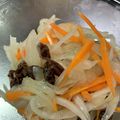 hina＆coMAM's cooksnap of when they made 新玉ねぎと人参とレーズンのマリネ！.