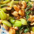 pei1201's cooksnap of when they made 簡単♪エビと青梗菜のオイスター炒め.