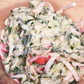 クック4WKYNU☆'s cooksnap of when they made お弁当に♪きゅうりとカニカマのマヨ和え.