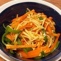 ＊Eco＊'s cooksnap of when they made にんじんとピーマンとえのきの塩きんぴら.