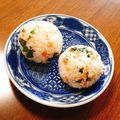 もふもふクロさん's cooksnap of when they made 三つ葉と鮭の美人おにぎり　.