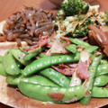 低カロ探検隊's cooksnap of when they made 絶対美味しい♪絹さや炒め.