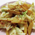 えくぼ母さん's cooksnap of when they made キャベツとジャガイモのおかか炒め♪.