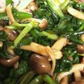 まっちゃみ's cooksnap of when they made ニラとしめじの中華風ピリ辛和え.
