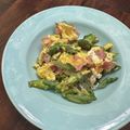 栗丸うさぎ's cooksnap of when they made 粗挽き胡椒たっぷり、アスパラ卵ハム炒め.