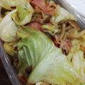 Ruze's cooksnap of when they made ベーコンとキャベツしめじの野菜炒め.