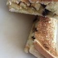ユカtoマオマオ's cooksnap of when they made トースターで簡単★バナナほっとサンド♪.