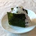 かっちゃん杉's cooksnap of when they made わかめとゆかりのおにぎり.