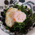 もにゃっこ's cooksnap of when they made おかひじき温玉のせ♡塩昆布ソースがけ.