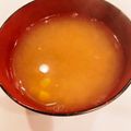 ❁Abake❁'s cooksnap of when they made トウモロコシの皮 芯の茹で汁で☆味噌汁.