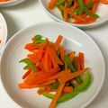 CHISA☆ごはん♪'s cooksnap of when they made にんじんとピーマンとえのきの塩きんぴら.