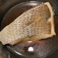 さくあさママ's cooksnap of when they made 簡単 子供が喜ぶ鯛の煮付け.