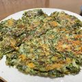 渚のサンドバッグ's cooksnap of when they made m春菊としらすのチーズ入りカリカリ焼き.