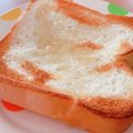 ☆３匹の子ぶた☆'s cooksnap of when they made 材料3つ！簡単！蜂蜜ミルクトースト♪.