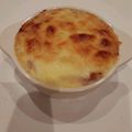 もっちゃん〜☆'s cooksnap of when they made ミートソースリメイク♪じゃがいもグラタン.