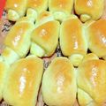 きゃんでぃ×2's cooksnap of when they made 手ごねでふわふわバターロール♪.