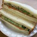 お塩と砂糖's cooksnap of when they made スモークサーモンとクリームチーズのサンド.