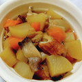❀まいねこ❀'s cooksnap of when they made 大根、にんじん、しいたけと油揚げの煮物.