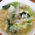 えりこ82☆'s cooksnap of when they made 青梗菜と玉葱の卵スープ(おかずにも).