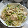 ‪‪♡なお‪‪♡'s cooksnap of when they made 鶏ももともやしのねぎ塩蒸し.