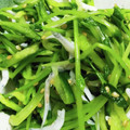 みかん2017's cooksnap of when they made 豆苗ときゅうりのごま油和え.