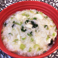 tikariri's cooksnap of when they made 豆腐と小松菜の簡単中華風お粥♪残りご飯.