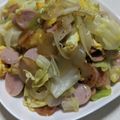 クックMJI7BP☆'s cooksnap of when they made キャベツと魚肉ソーセージの卵炒め.