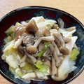 ごふぁんだ's cooksnap of when they made 簡単！キャベツとささみのしめじの炒め物.