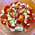 azbjbn's cooksnap of when they made 我が家で定番な【トマトと新玉のサラダ】.