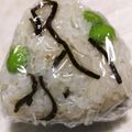 くむちん's cooksnap of when they made 枝豆、塩昆布(昆布の佃煮)のおにぎり.
