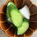 R2016's cooksnap of when they made 簡単☆大根ときゅうりの塩麹＆昆布茶漬け♪.