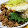 zakkiiM's cooksnap of when they made 簡単★ガパオライス(ナンプラーなし).
