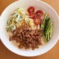 バンビーノ☆'s cooksnap of when they made 簡単♪ピリ辛冷やし豆乳坦々うどん.