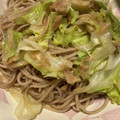 どあら。's cooksnap of when they made キャベツとツナの和風めんつゆバターそば☆.