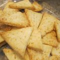 cocoj's cooksnap of when they made ★超簡単！粉チーズでチーザなクラッカー★.