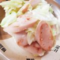 omiso's cooksnap of when they made キャベツと魚肉ソーセージの炒め物.