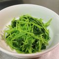 クリちゃん0309's cooksnap of when they made 大きなみつば大量消費♪三つ葉ごま油ナムル.