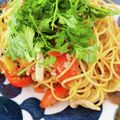 mmmugi's cooksnap of when they made トマトとパクチーのエスニック風パスタ.