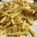 MIURA家☆☆'s cooksnap of when they made 米粉つけてフライドポテト.