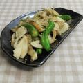 umemodoki's cooksnap of when they made シンプルな味付け！竹輪と舞茸の炒め物.