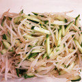 はるくん１'s cooksnap of when they made あと一品に！もやしときゅうりの中華和え.