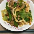 puniＫ's cooksnap of when they made 野菜たっぷりキムチ焼きうどん.
