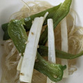 ひぃちゃんひー's cooksnap of when they made 簡単美味♪大根の皮ピーマン春雨のきんぴら.