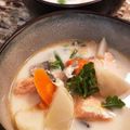 saki1010's cooksnap of when they made 旨味たっぷり鮭と蕪の豆乳味噌スープ.
