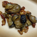 たべたべこ's cooksnap of when they made 鶏皮となすのオイスターソース炒め.