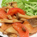 クックM6DK2O☆'s cooksnap of when they made 鮭とトマトの生姜醤油炒め.