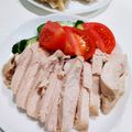 つよまり's cooksnap of when they made レンジ４分★柔らか鶏むね肉のサラダチキン.