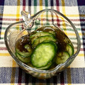 にきけん's cooksnap of when they made きゅうりと市販のもずく酢の和え物.