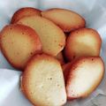 omiso's cooksnap of when they made 卵白消費☆ラング・ド・シャ.